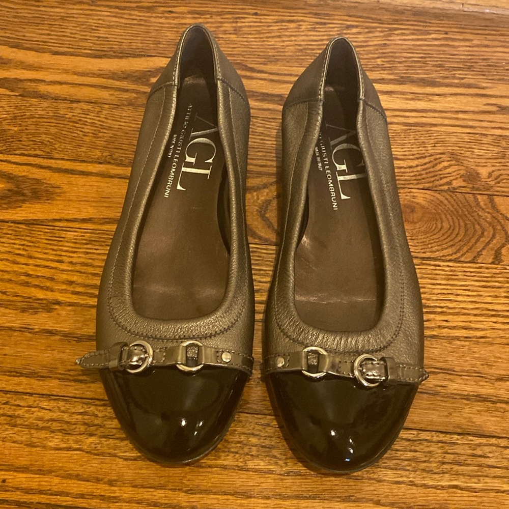 AGL ballet flats. Gently used. EU 40.5 black patent leather cap w grey/bronze